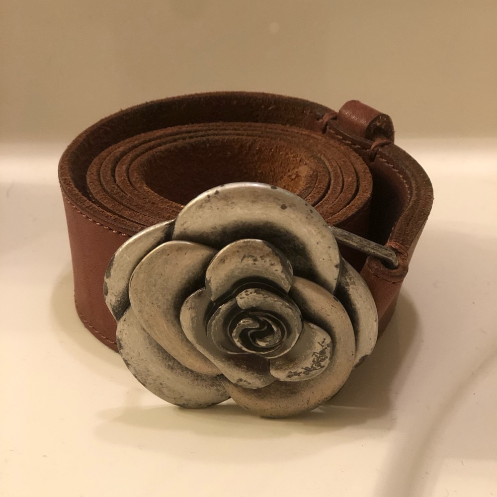 American eagle rose leather belt L